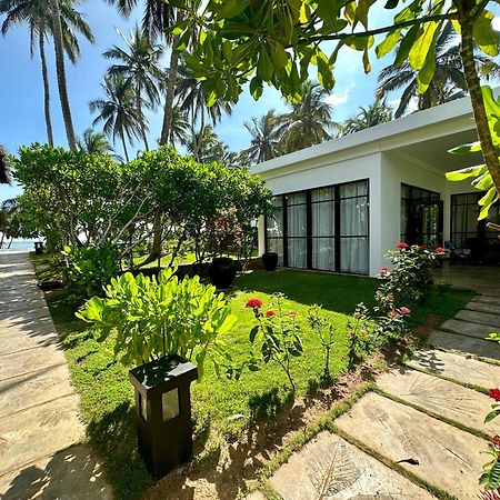South Coast Villas By Mandala Тангалла Экстерьер фото